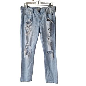 Abercrombie Light Wash Size 29/8 Distressed‎ Ripped Straight Leg Denim Jeans